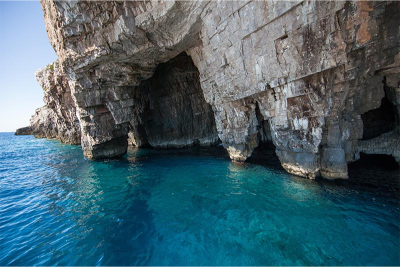 island-vis-lastavica-3jpg