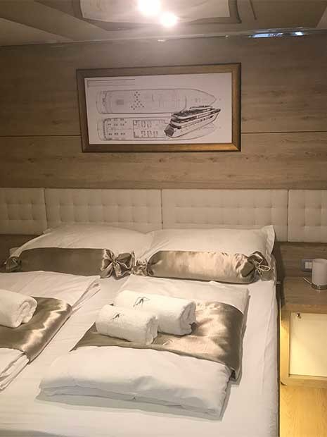 double-cabin-extra-bed-option